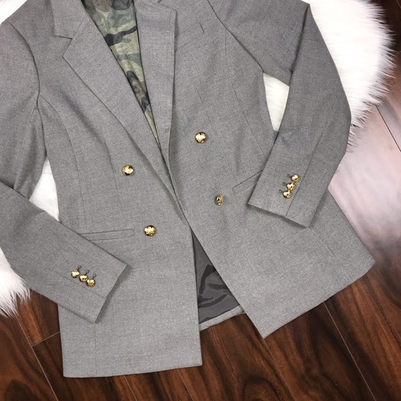 Banana Republic Boyfriend Double Breasted Blazer - Picture 2 of 8